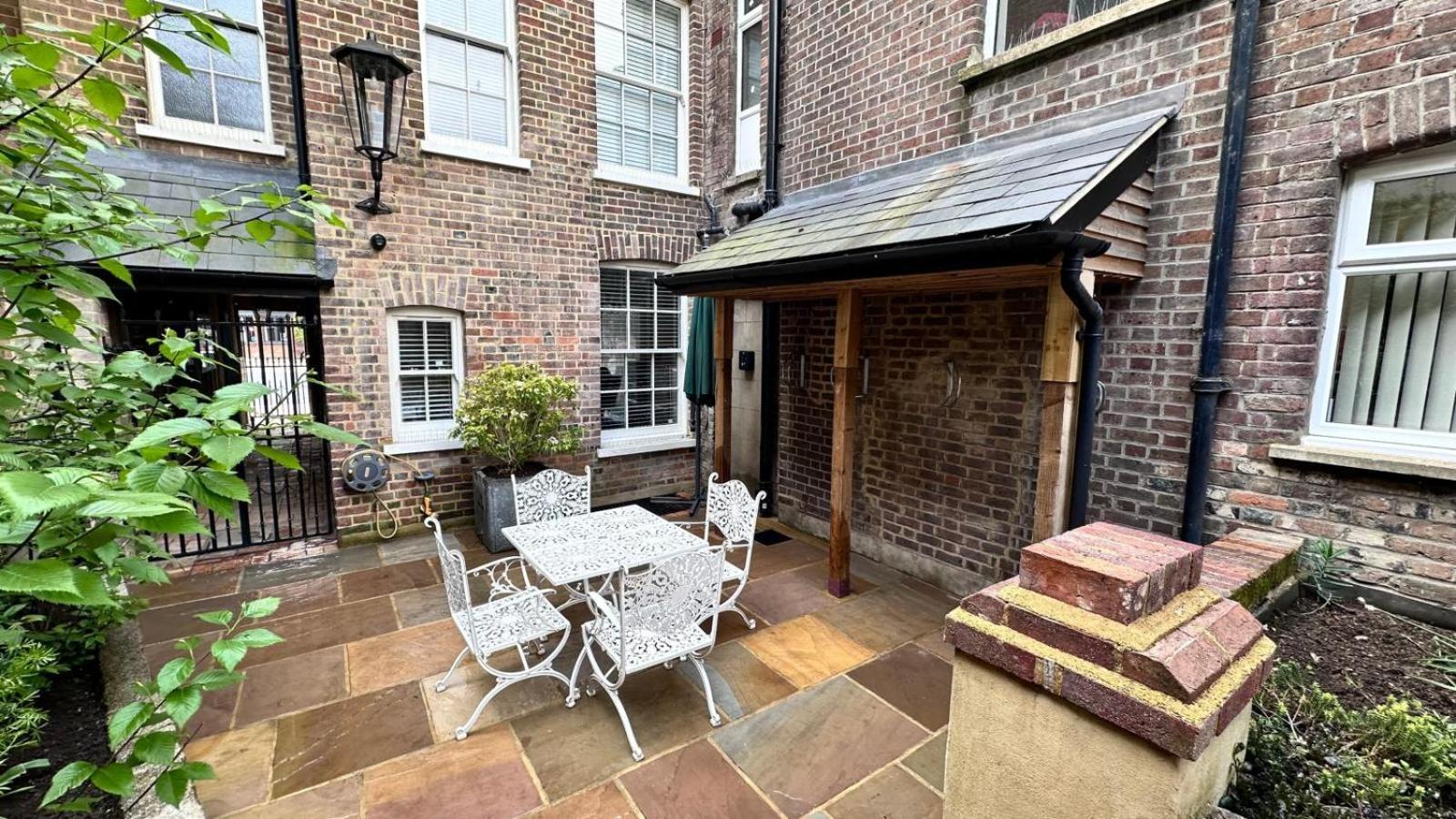Harper Luxe Serviced Apartments Dunstable Kültér fotó